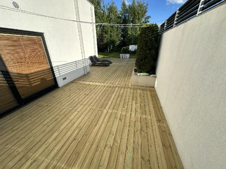 Puitterrassi katteala lähemalt, Kodukandi Ehitus